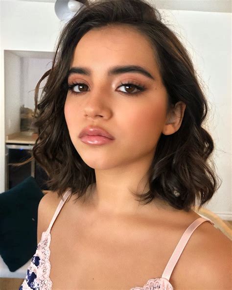 isabela moner nude